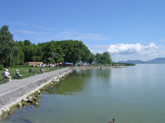 Am Strand von Balatongyörök