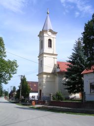 Die Kirche von Balatonoszöd